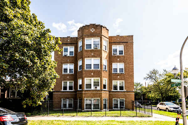 8057 S Laflin Ave property